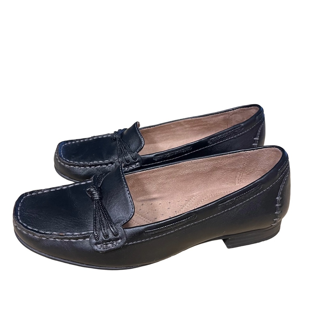 Naturalizer Women’s Black Leather Loafers Sz 7.5W Knot Accent Comfort Flats
